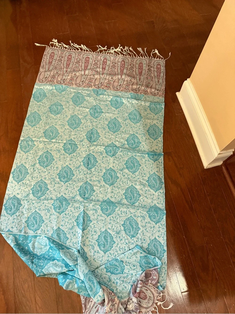 100% Pashmina Paisley Floral Fringe Scarf blue red, Veil, Throw, Wrap
